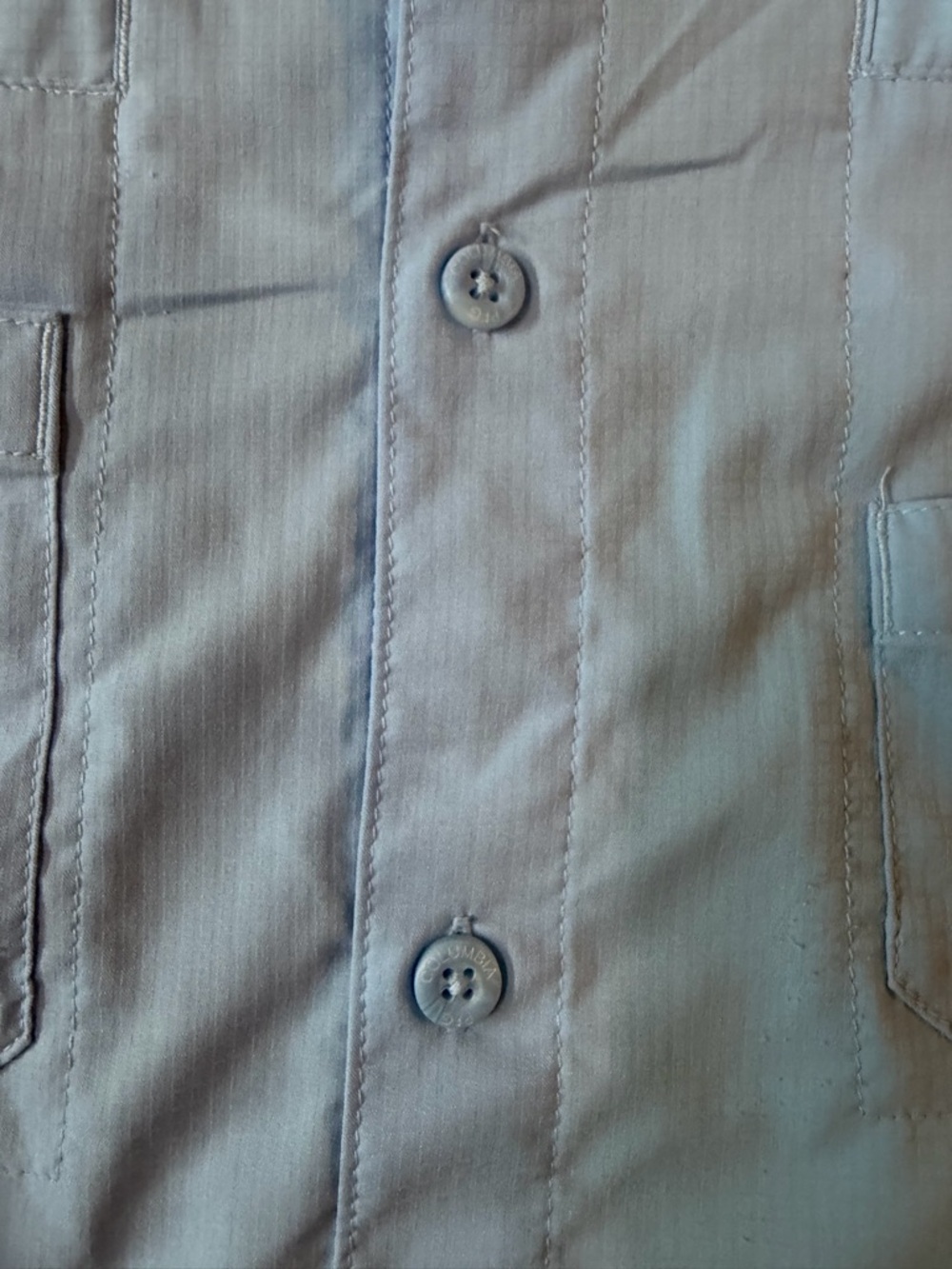 Columbia Men’s Light Blue Long-Sleeve Button-Down Fishing Shirt - Picture 5 of 10